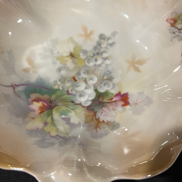 9” antique Silesia Luster Ware fine bone China Grapes Prussia Germany - Picture 2 of 6